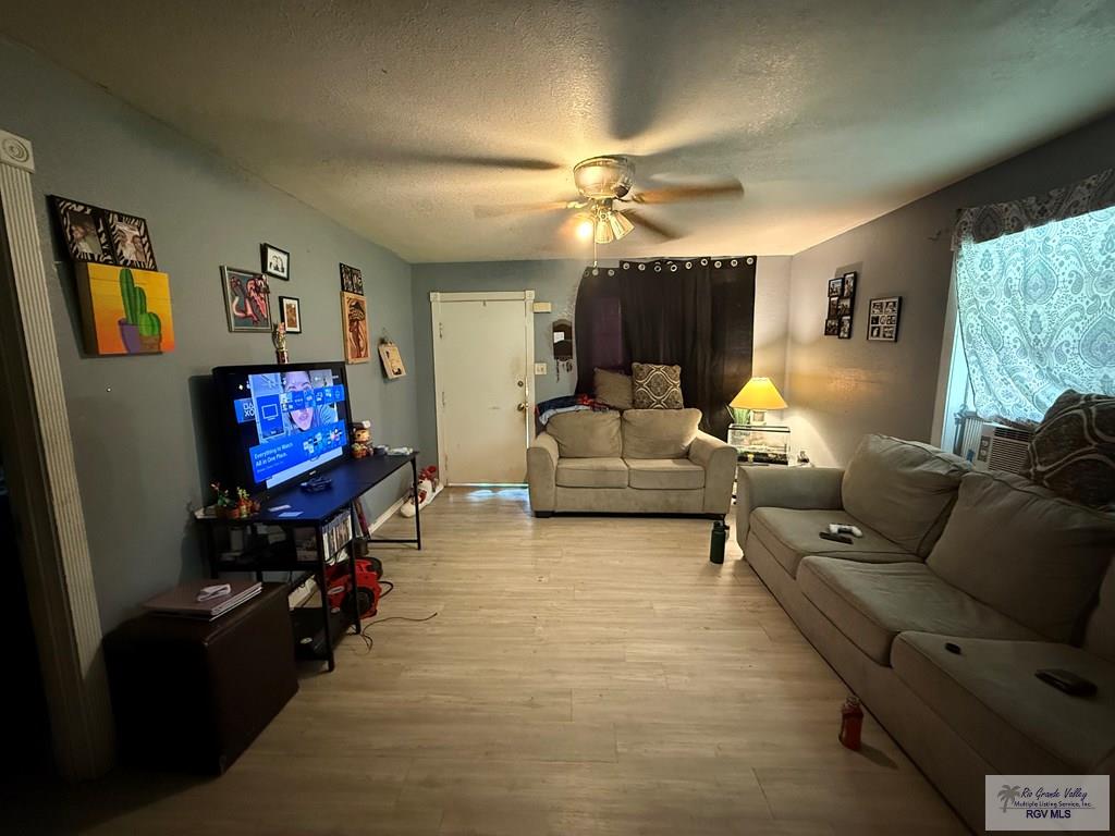 165 Johns Ave, BROWNSVILLE, Texas image 5