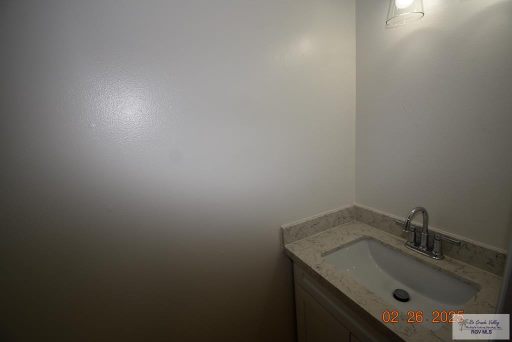 2402 W Taft St, WESLACO, Texas image 15