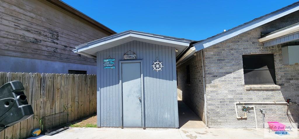 699 Truman Dr, BROWNSVILLE, Texas image 25