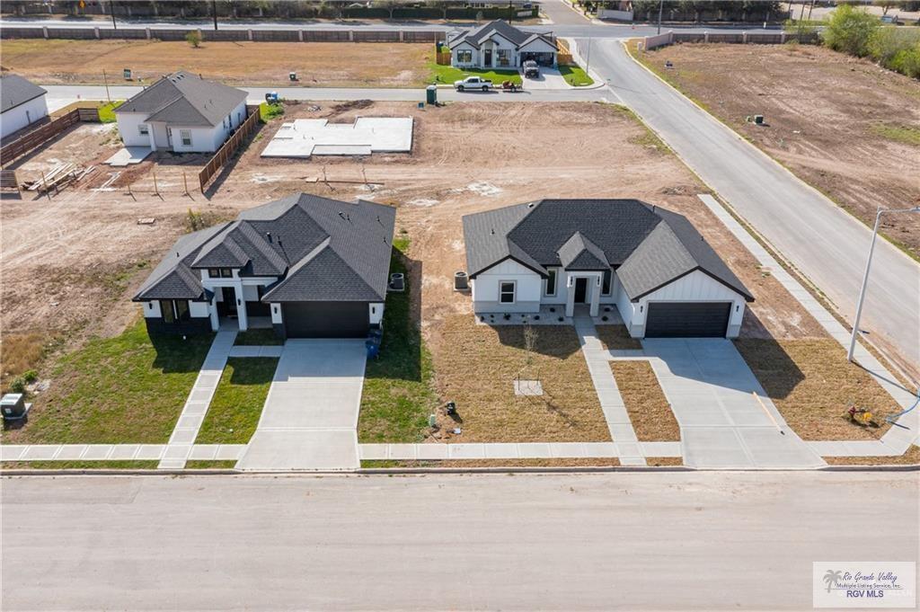 1601 Amanda St, MERCEDES, Texas image 9