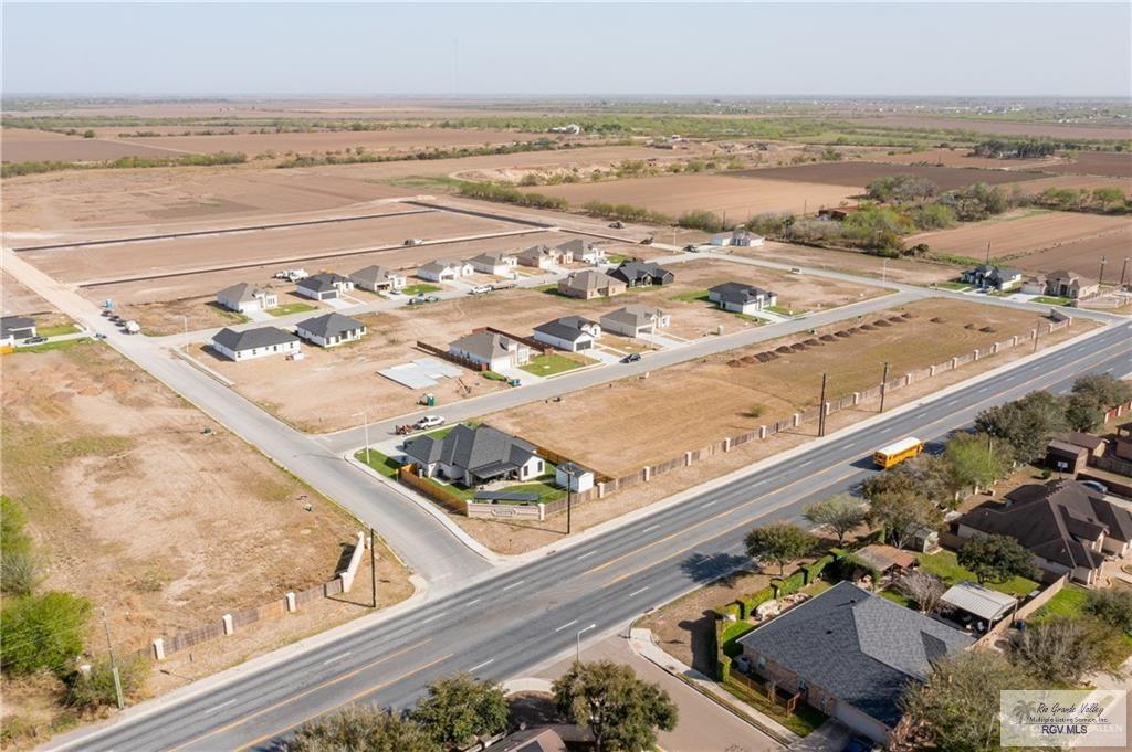1601 Amanda St, MERCEDES, Texas image 4