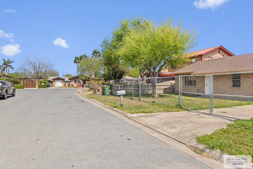 6 Ofelia Cir, BROWNSVILLE, Texas image 4