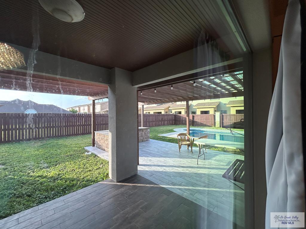 6200 Rio Sena St, BROWNSVILLE, Texas image 2