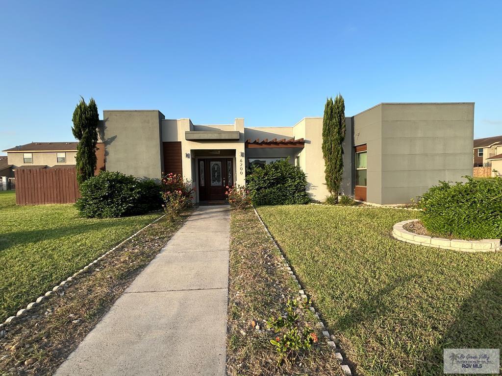 6200 Rio Sena St, BROWNSVILLE, Texas image 1