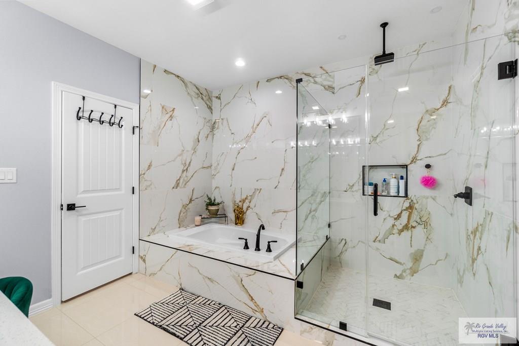 5012 Indian Shore Dr, BROWNSVILLE, Texas image 28