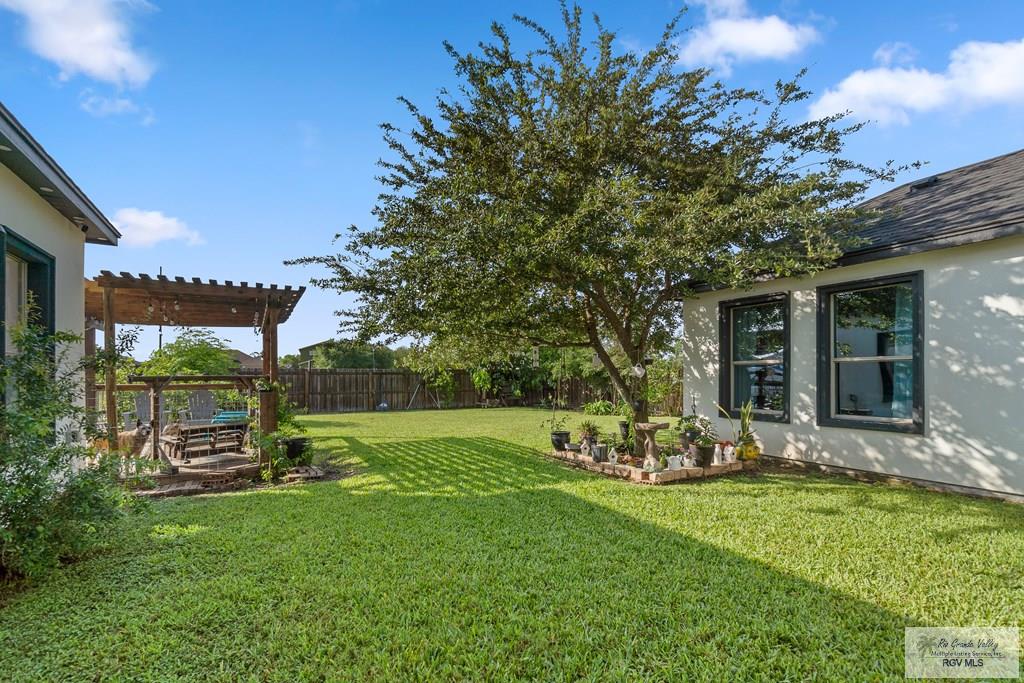 5012 Indian Shore Dr, BROWNSVILLE, Texas image 34