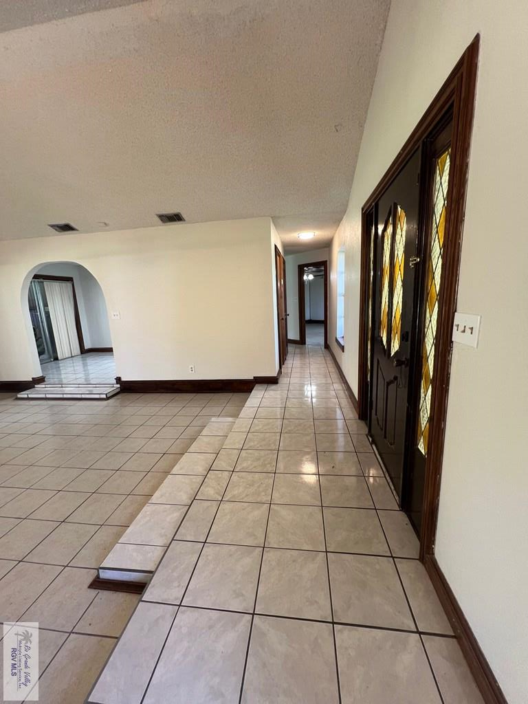 665 W Kimball Ave, RAYMONDVILLE, Texas image 6