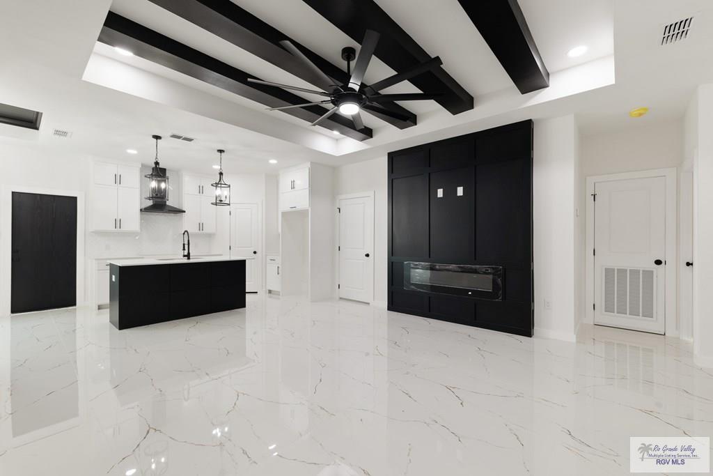 6245 Tiger Dr, BROWNSVILLE, Texas image 3
