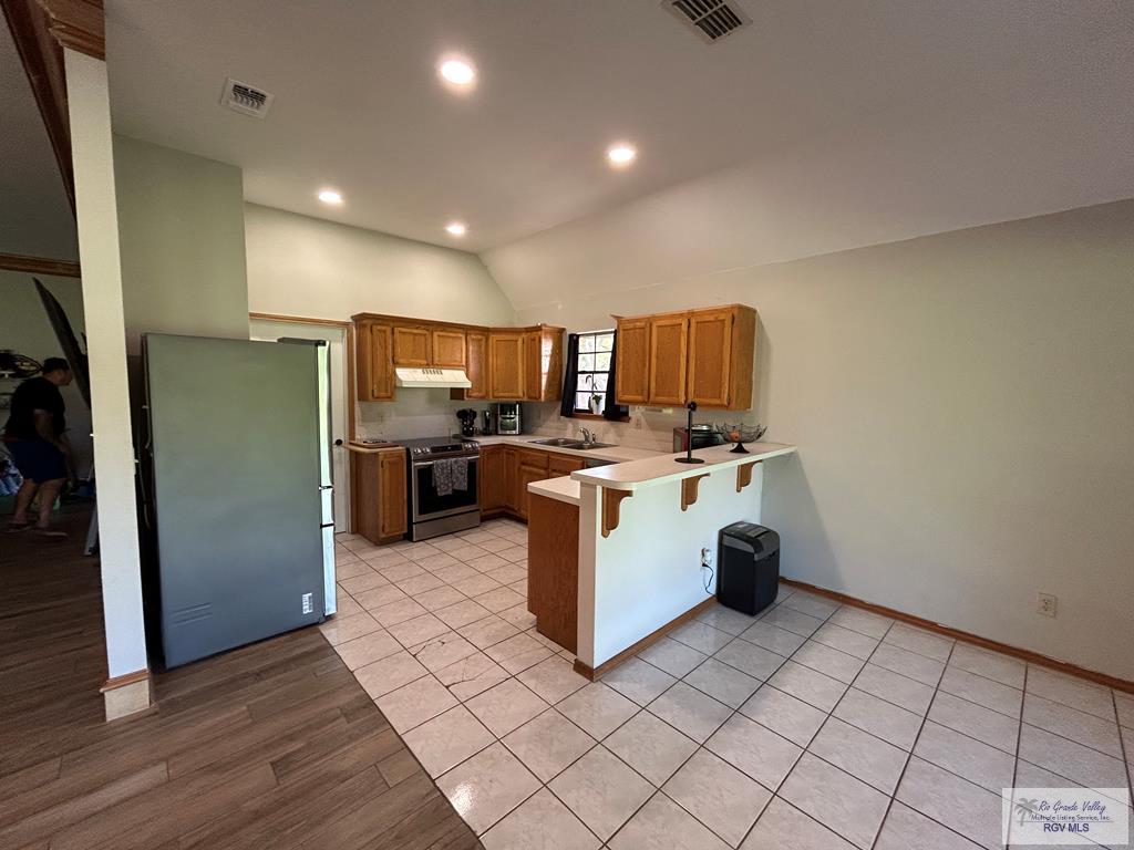 150 Edgewater Cir, SAN BENITO, Texas image 7