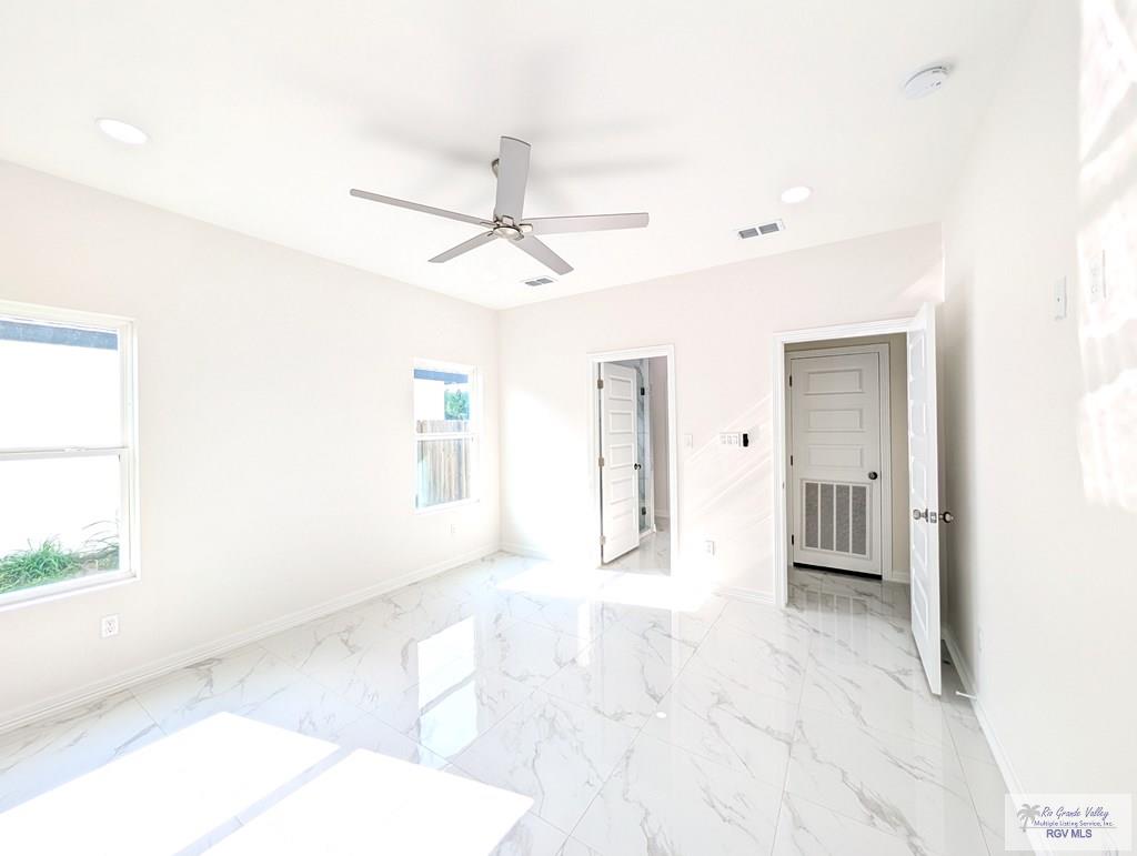 200 Brooks Circle North Cir, LA FERIA, Texas image 15