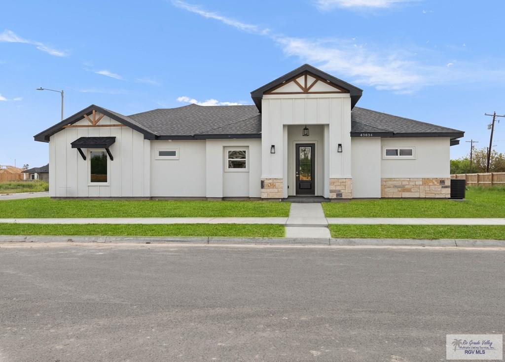 43834 Red Valley Ave, BROWNSVILLE, Texas image 2