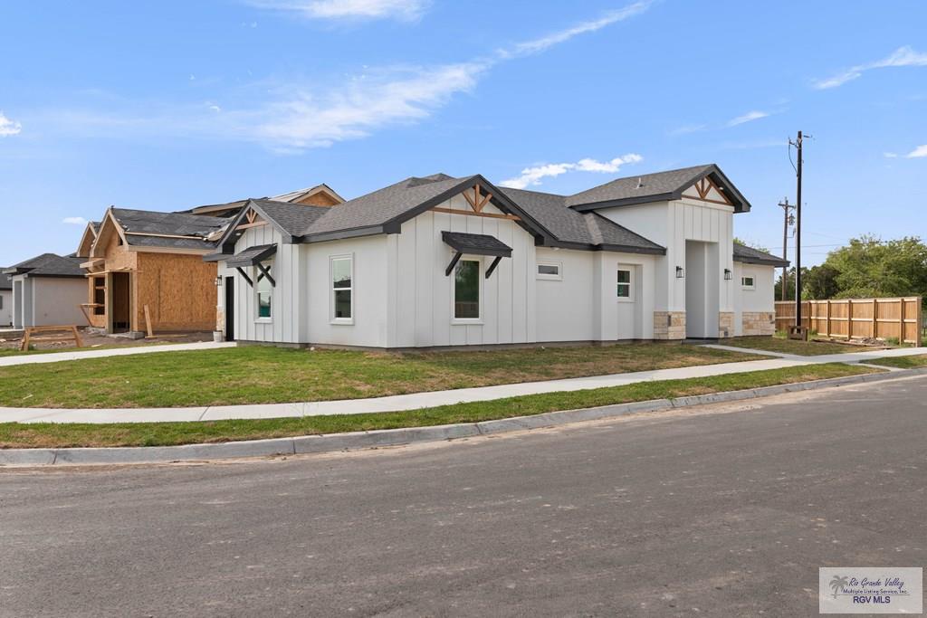 43834 Red Valley Ave, BROWNSVILLE, Texas image 3