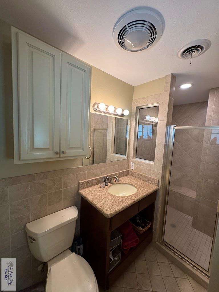 235 Emerald Ln, BROWNSVILLE, Texas image 18