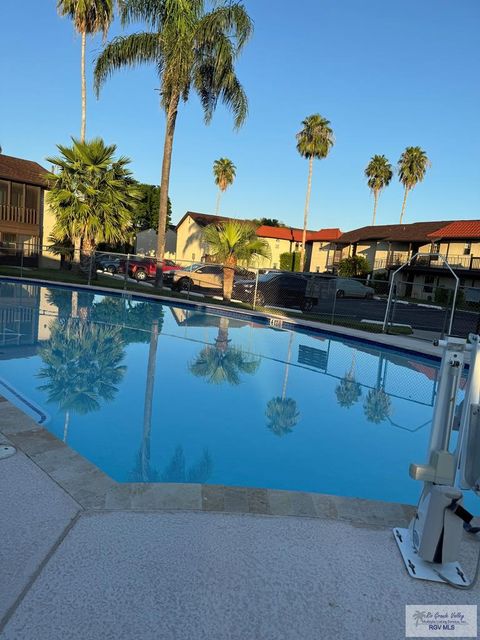 Condo For Sale - 1001 Golf Course Dr<br/> HARLINGEN, TX 78552