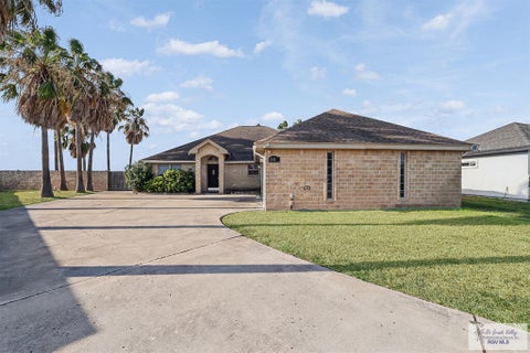 Homes For Sale - 380 Menard Dr<br/> SAN BENITO, TX 78586