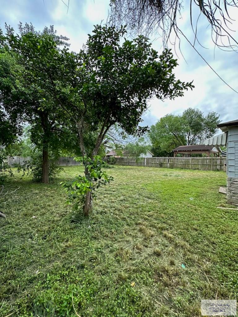 706 N 1st St, HARLINGEN, Texas image 27