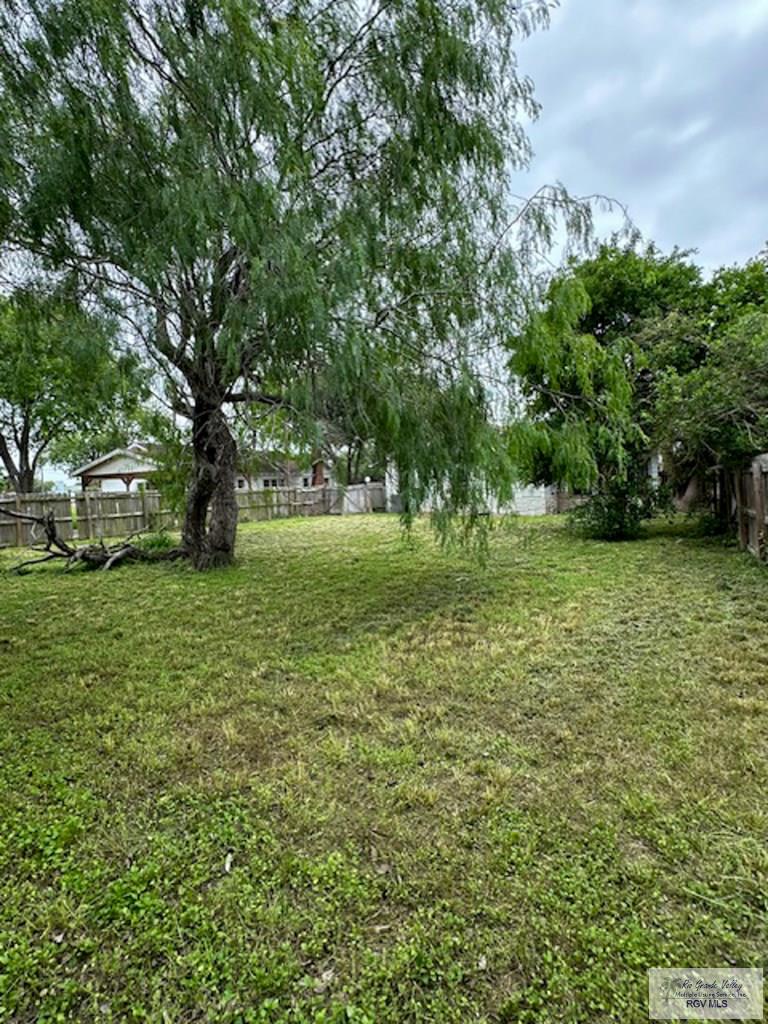 706 N 1st St, HARLINGEN, Texas image 25