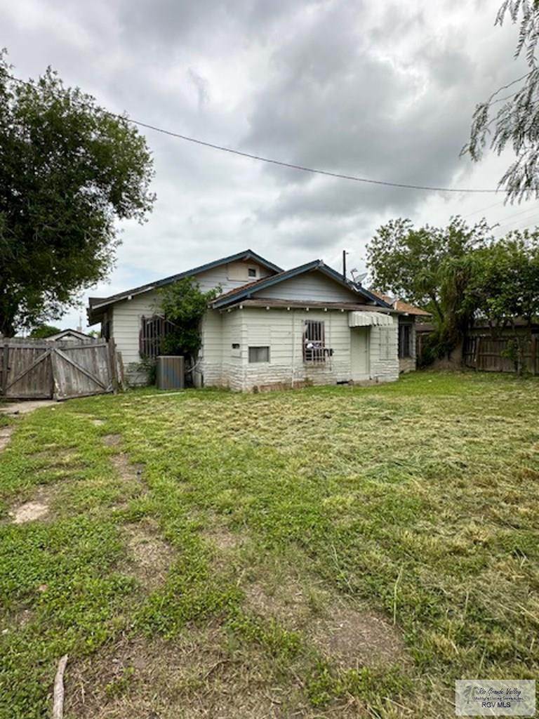 706 N 1st St, HARLINGEN, Texas image 4