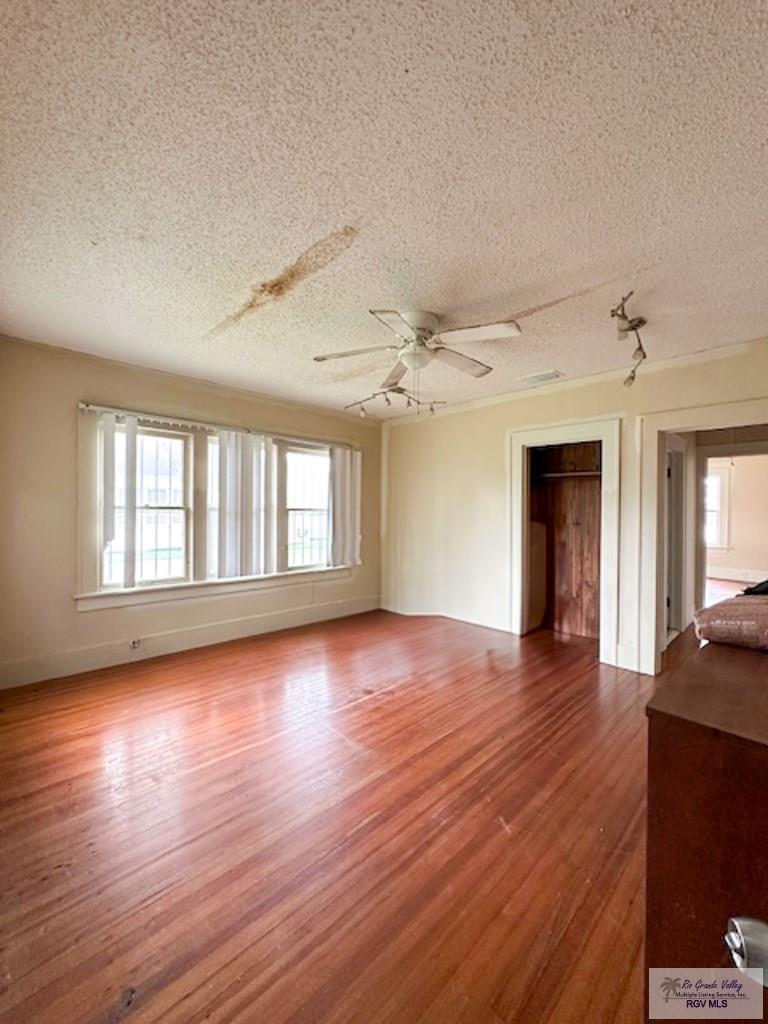 706 N 1st St, HARLINGEN, Texas image 11