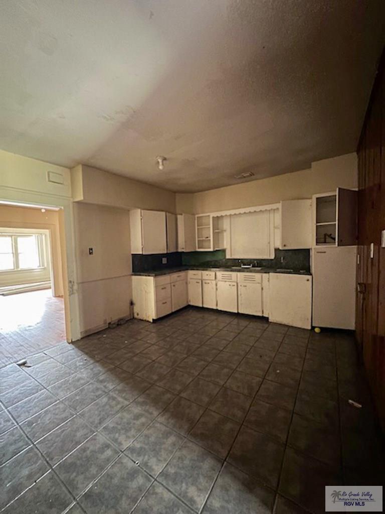 706 N 1st St, HARLINGEN, Texas image 21