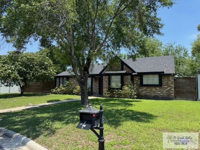 1875 Sancho Panza Cir, BROWNSVILLE, Texas image 2