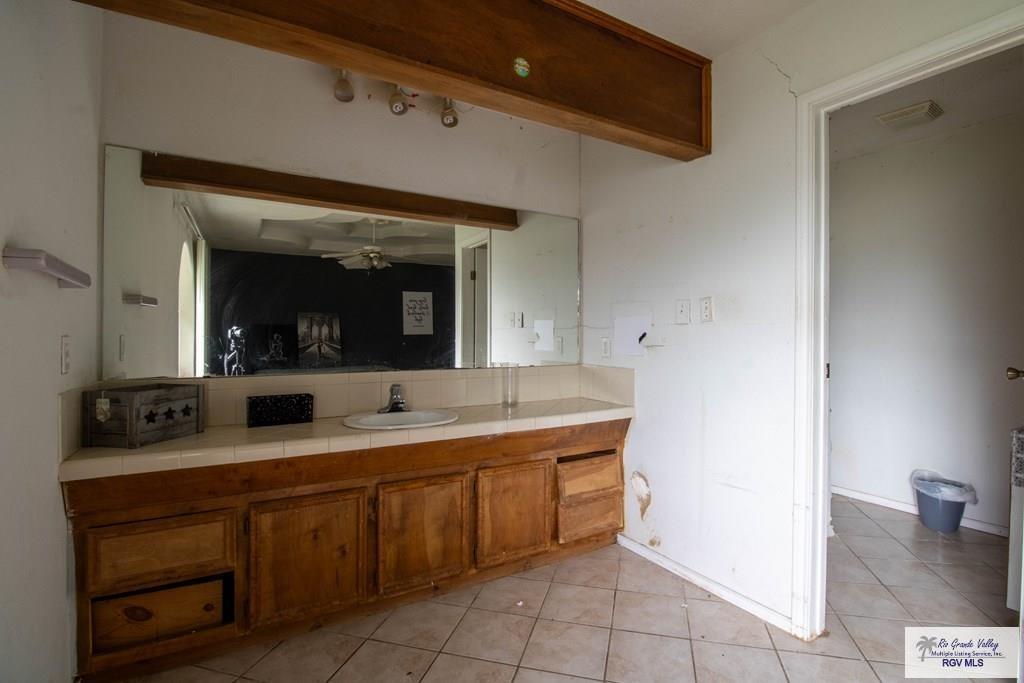 123 Maine St, SANTA ROSA, Texas image 10
