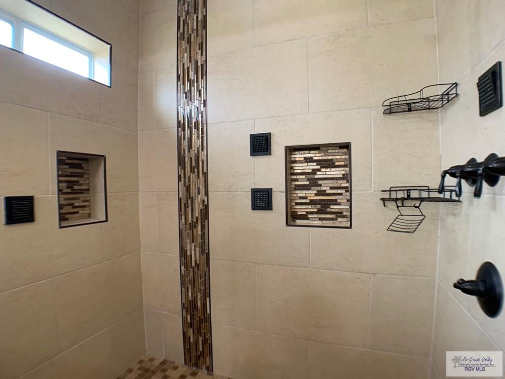 1501 Gardenia St, WESLACO, Texas image 44