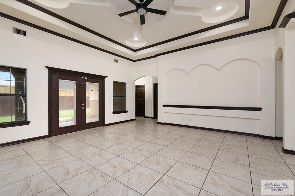 6705 Stone Oak Dr, BROWNSVILLE, Texas image 2