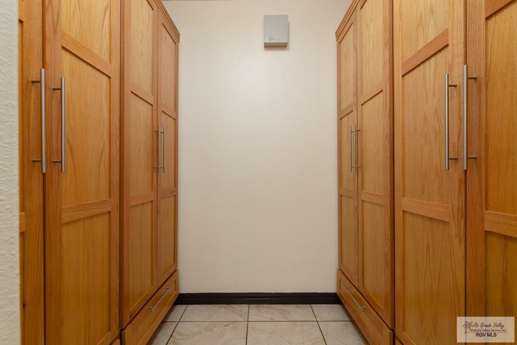 6705 Stone Oak Dr, BROWNSVILLE, Texas image 11