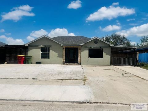 Homes For Sale - 6334 Achievement Ave<br/> Cameron County, BROWNSVILLE, TX 78526