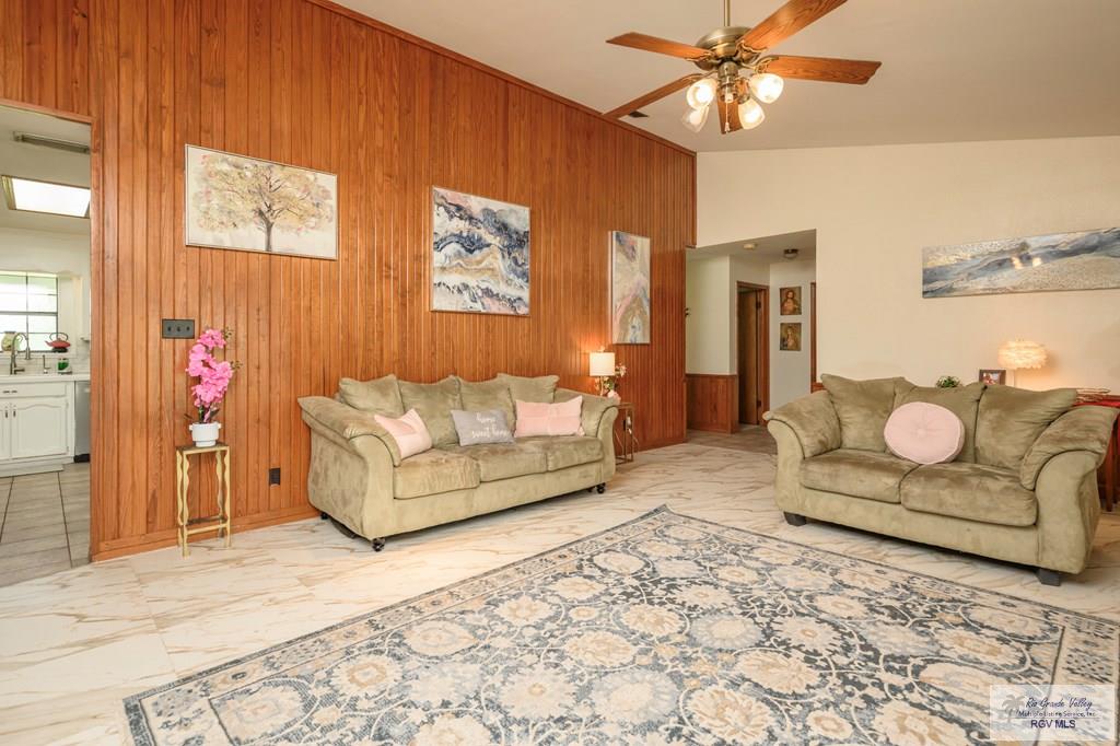 26086 Rabb Rd, LA FERIA, Texas image 5