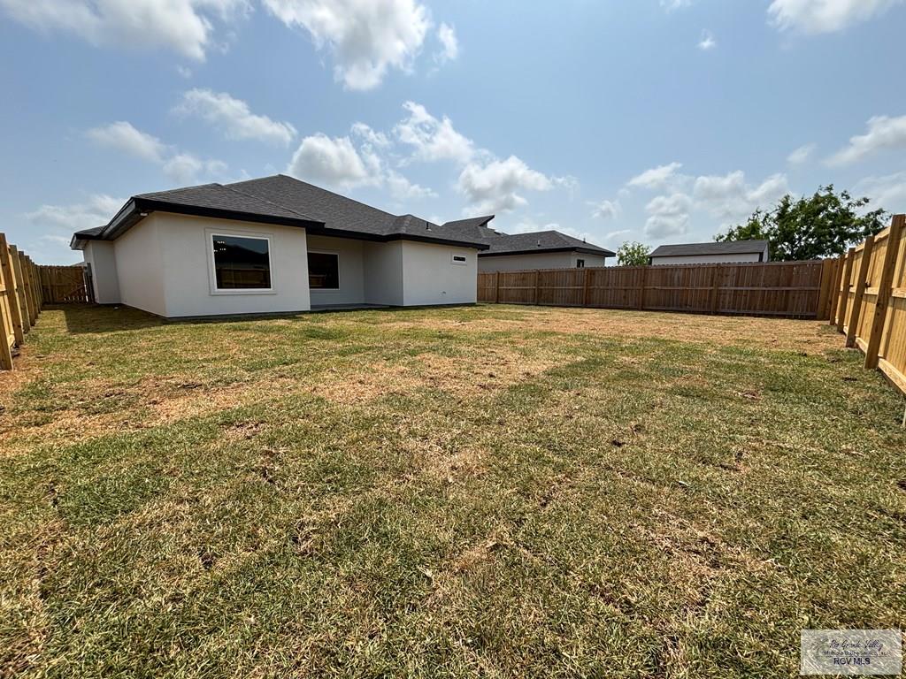 2742 Eliseo Villarreal Ave, PORT ISABEL, Texas image 25