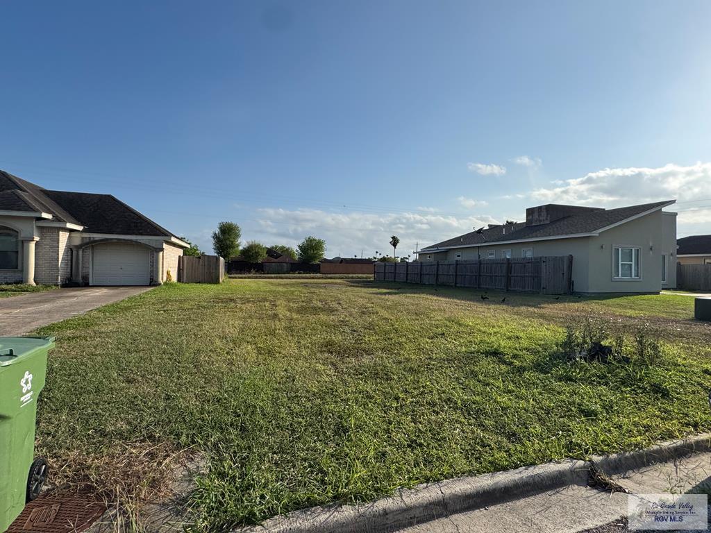 246 Sweet Rose St, BROWNSVILLE, Texas image 1