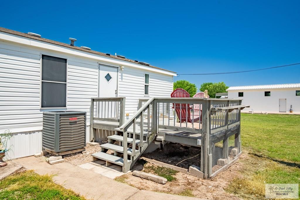 704 E Palmera Dr #LOTS 22 AND 23, LA FERIA, Texas image 6
