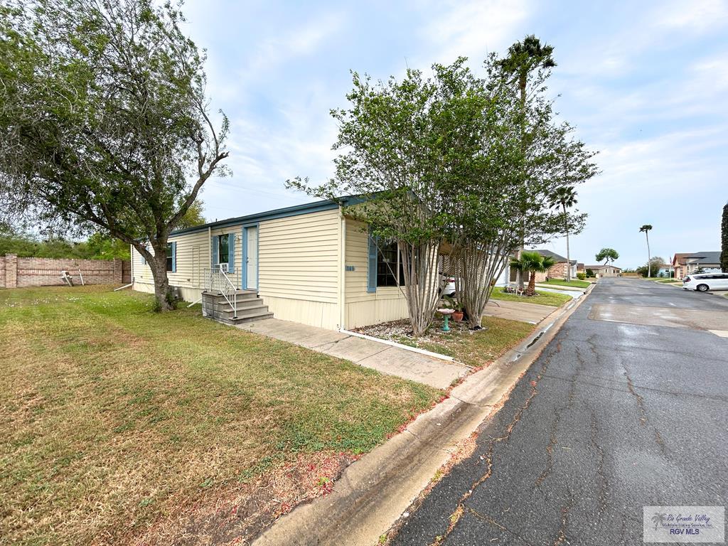 146 Willow Cir, HARLINGEN, Texas image 2