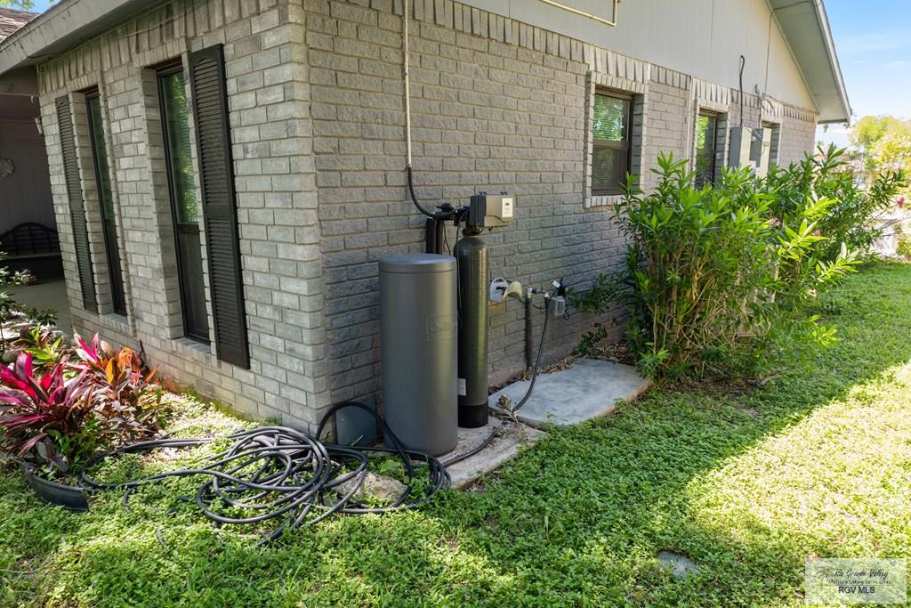 46 Alvarado Ave, RANCHO VIEJO, Texas image 22