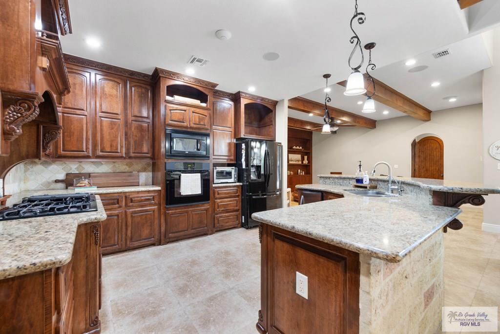 14141 N El Caribe Cir, LA FERIA, Texas image 11