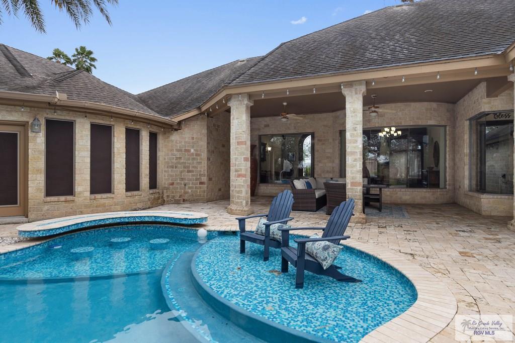 14141 N El Caribe Cir, LA FERIA, Texas image 37