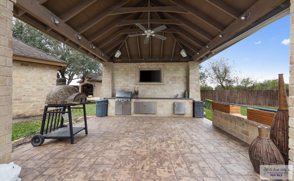14141 N El Caribe Cir, LA FERIA, Texas image 42