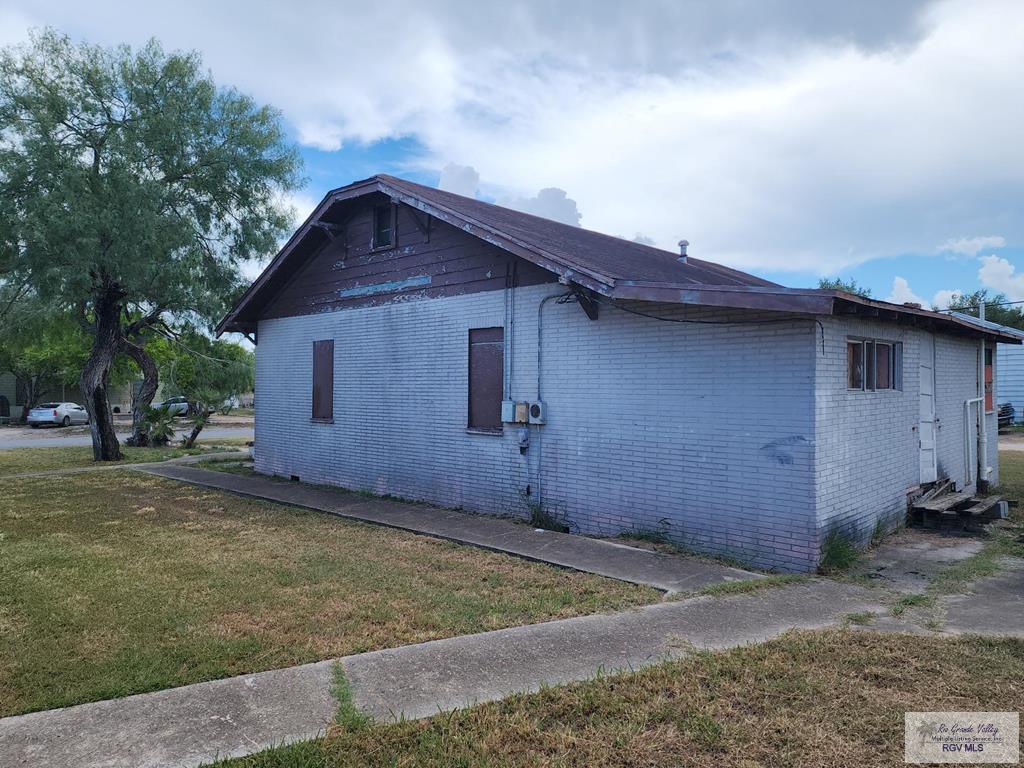 1310 S 1st St, HARLINGEN, Texas image 4