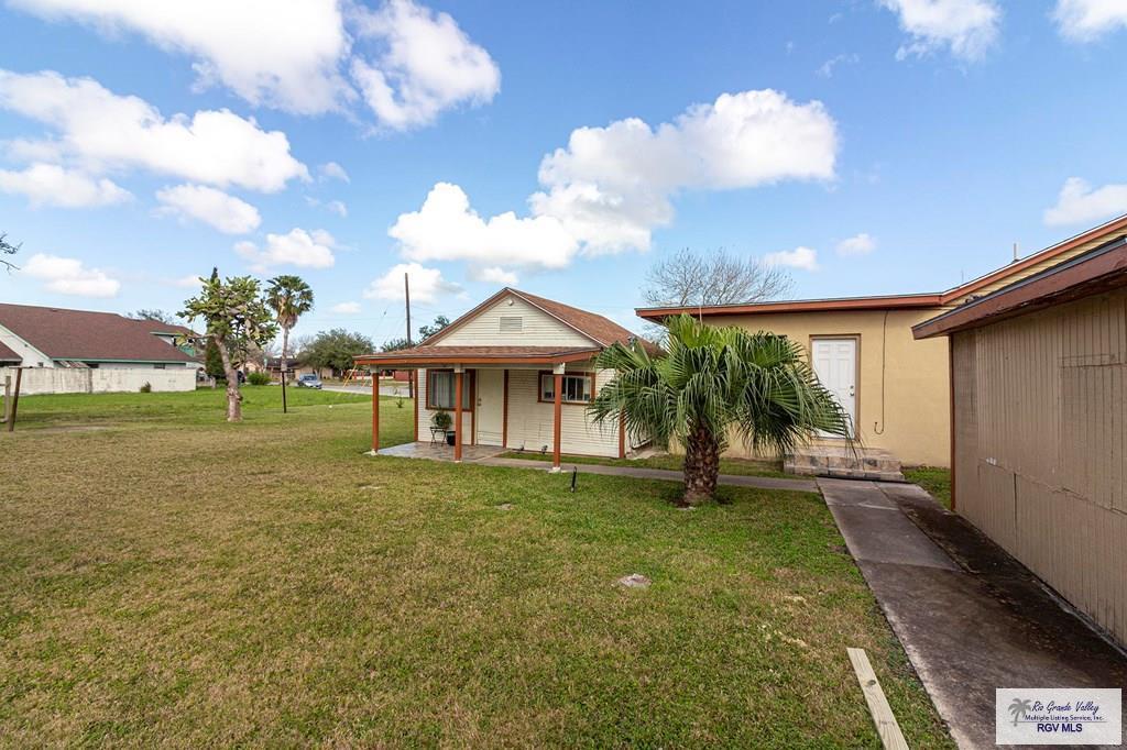 4853 Boca Chica Blvd, BROWNSVILLE, Texas image 25