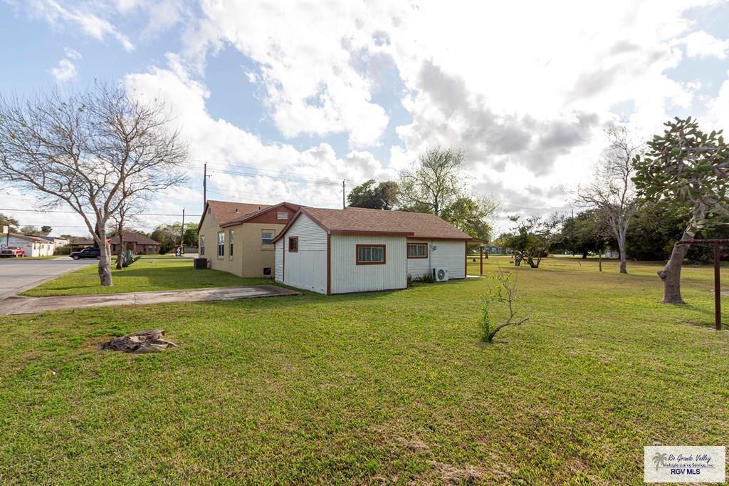 4853 Boca Chica Blvd, BROWNSVILLE, Texas image 32