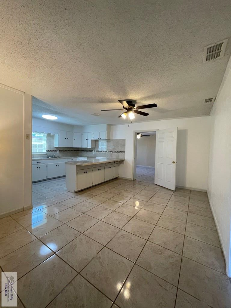 4853 Boca Chica Blvd, BROWNSVILLE, Texas image 8