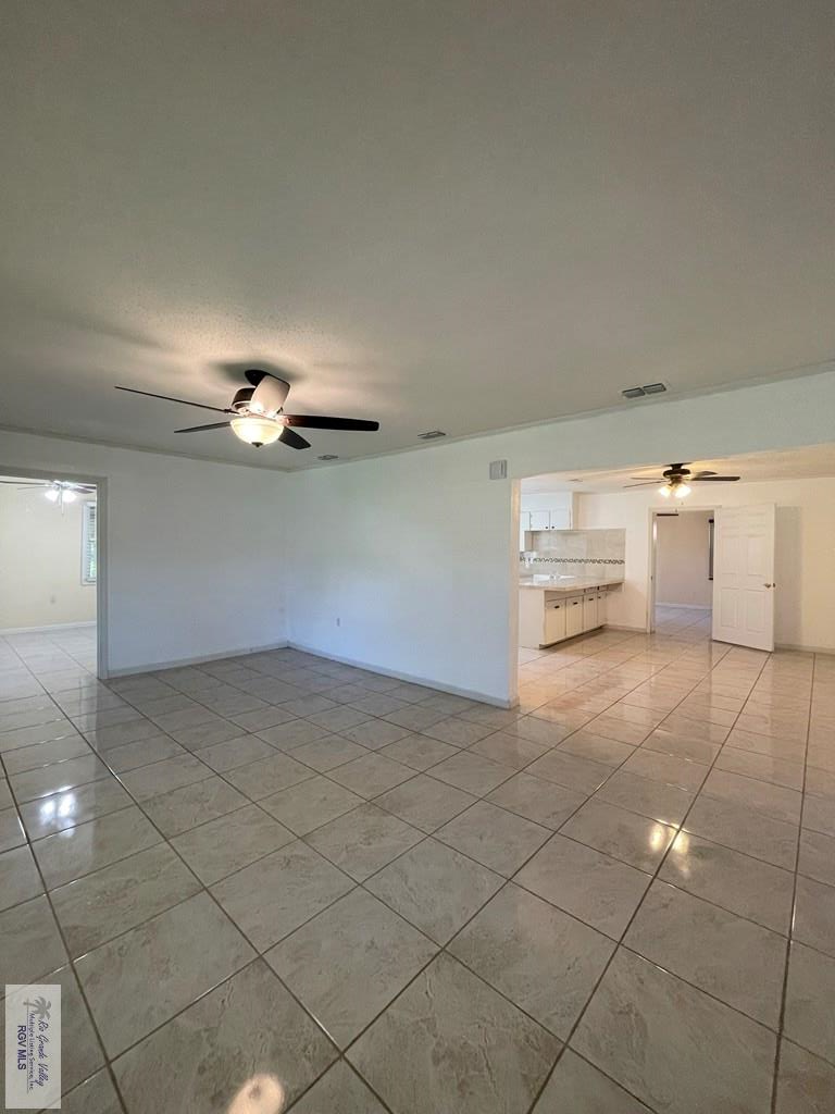 4853 Boca Chica Blvd, BROWNSVILLE, Texas image 7