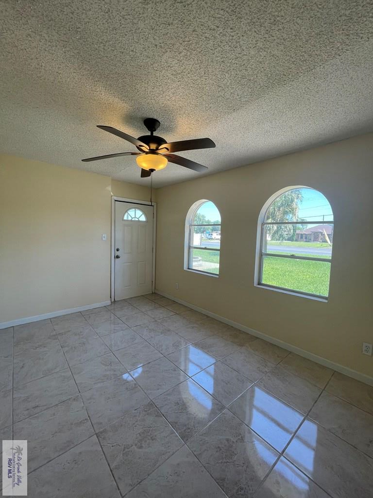 4853 Boca Chica Blvd, BROWNSVILLE, Texas image 23