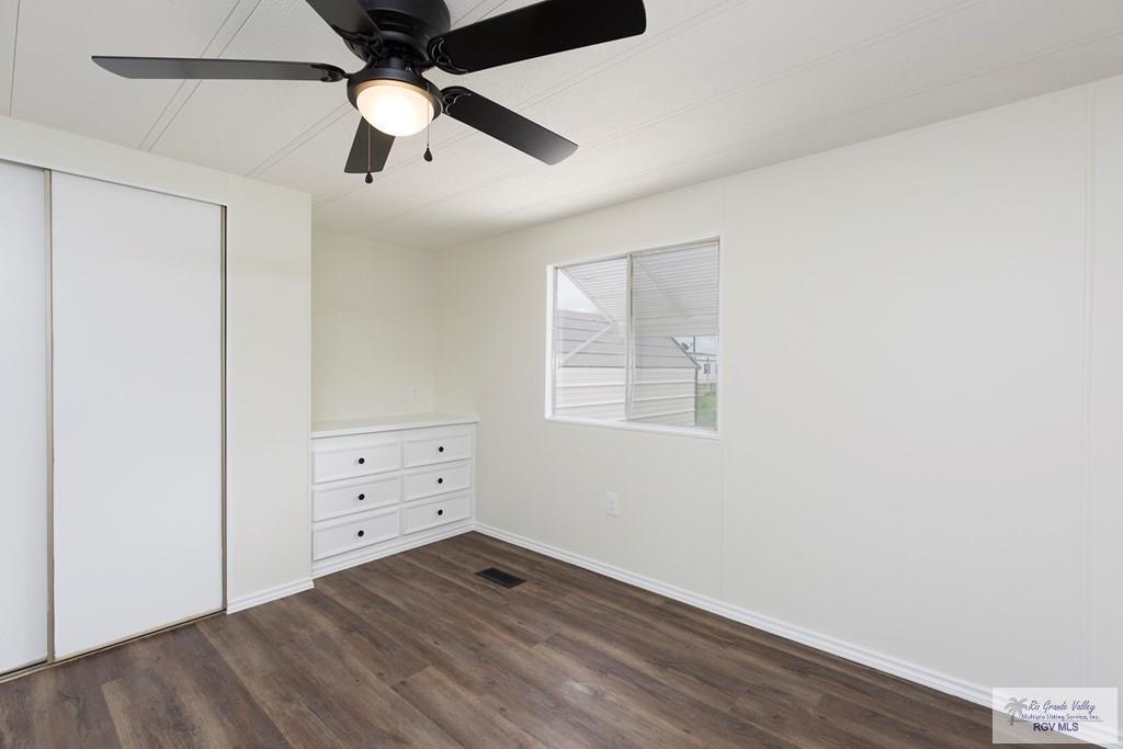406 Illinois Cir, LA FERIA, Texas image 13
