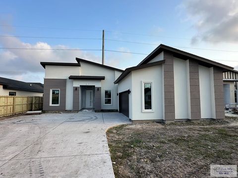 Homes For Sale - 3708 Paseo Cafetos St<br/> BROWNSVILLE, TX 78526