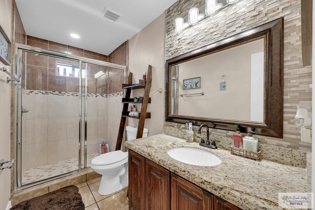 2175 El Camino St, BROWNSVILLE, Texas image 13