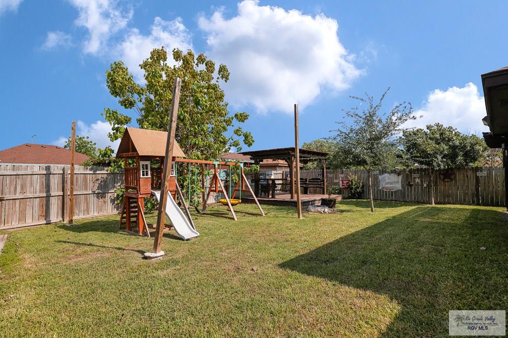 2175 El Camino St, BROWNSVILLE, Texas image 20