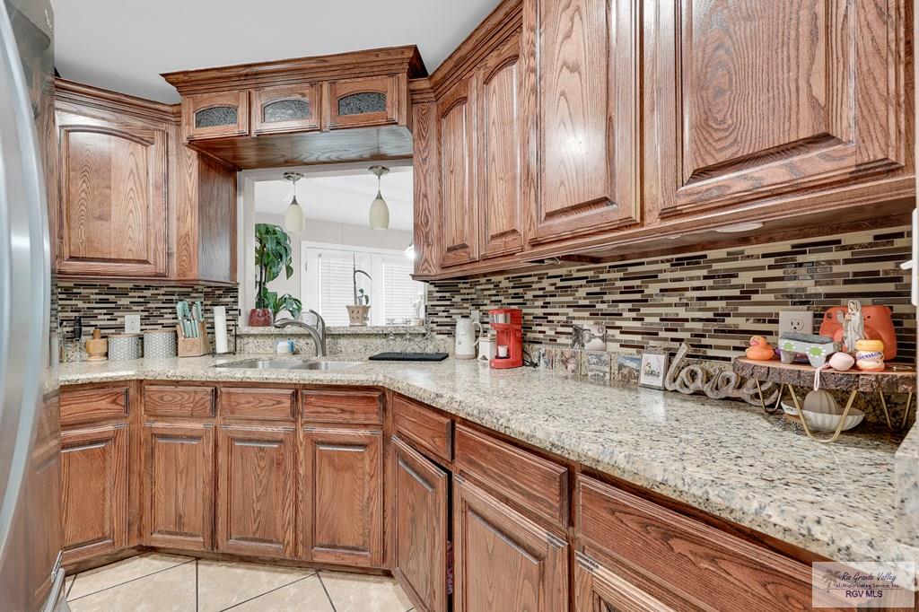2175 El Camino St, BROWNSVILLE, Texas image 7
